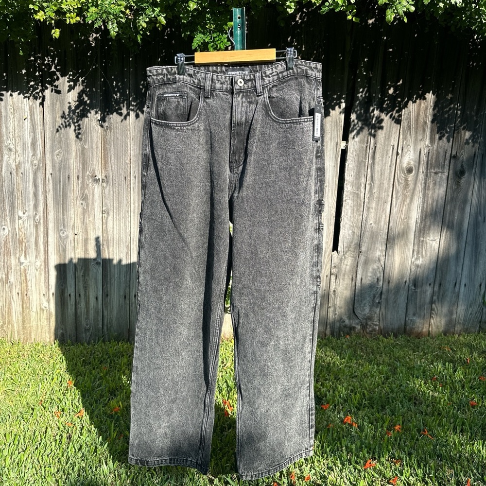Primitive Men's Washed Black Relaxed Jeans